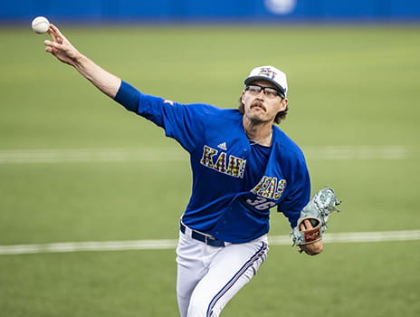 Patrick Steitz pitching